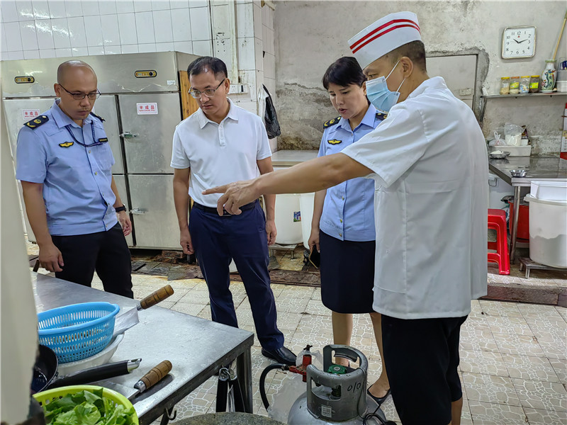 聚星酒樓廚房檢查.jpg