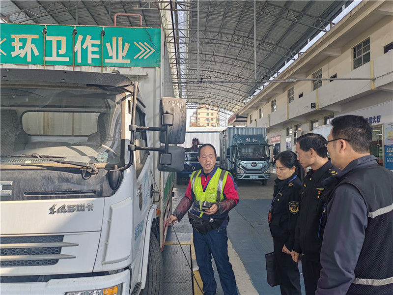 開展春運至兩會期間機動車檢驗檢測機構(gòu)監(jiān)管工作.jpg