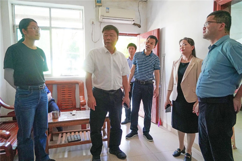 區委書記張廣暉調研督導群眾身邊不正之風和腐敗問題集中整治工作